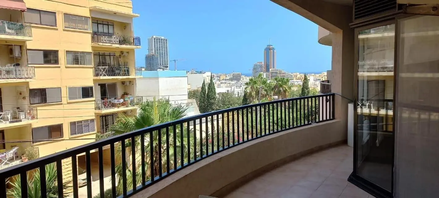 Luxury Stay In St Julians Saint Julian's