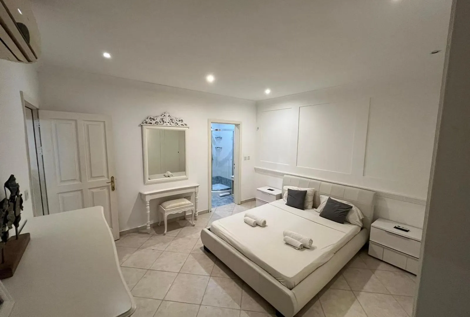 Luxury Stay In St Julians Saint Julian's