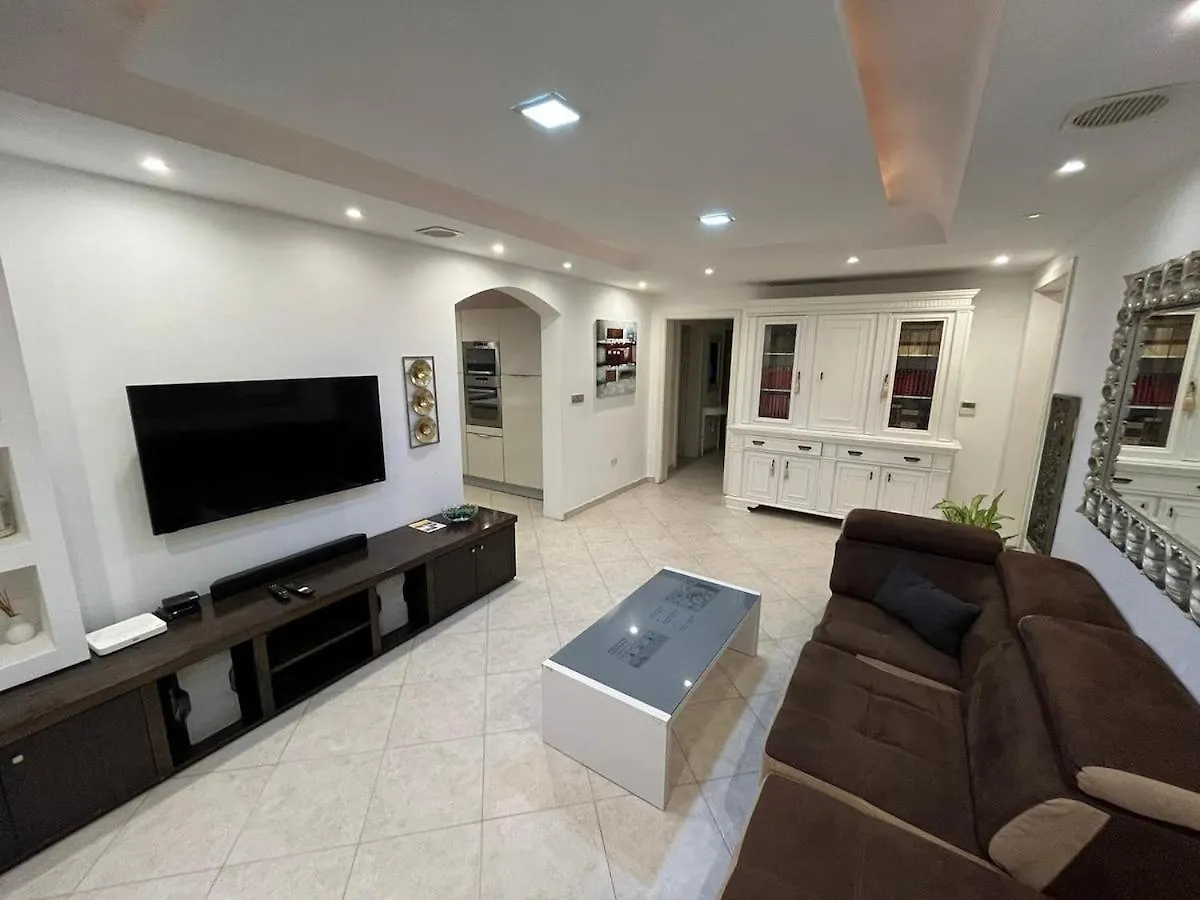 Luxury Stay In St Julians Saint Julian's Apartment